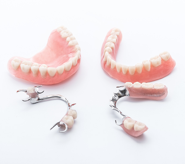 Nashua Dentures and Partial Dentures