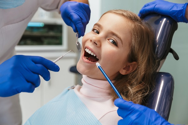 A Kid Friendly Dentist Explains The Importance Of Brushing